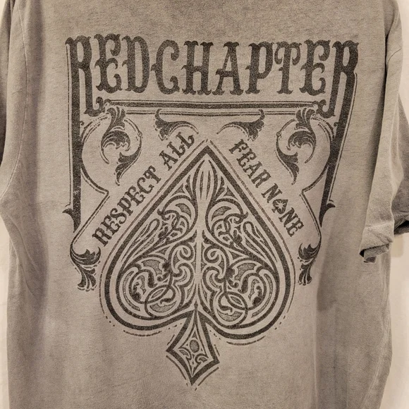 Red Chapter "Respect All Fear None" graphic t-shirt size large - Picture 4 of 4
